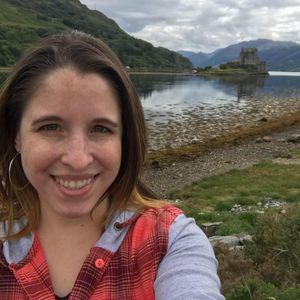 Meet your Posher, Emily